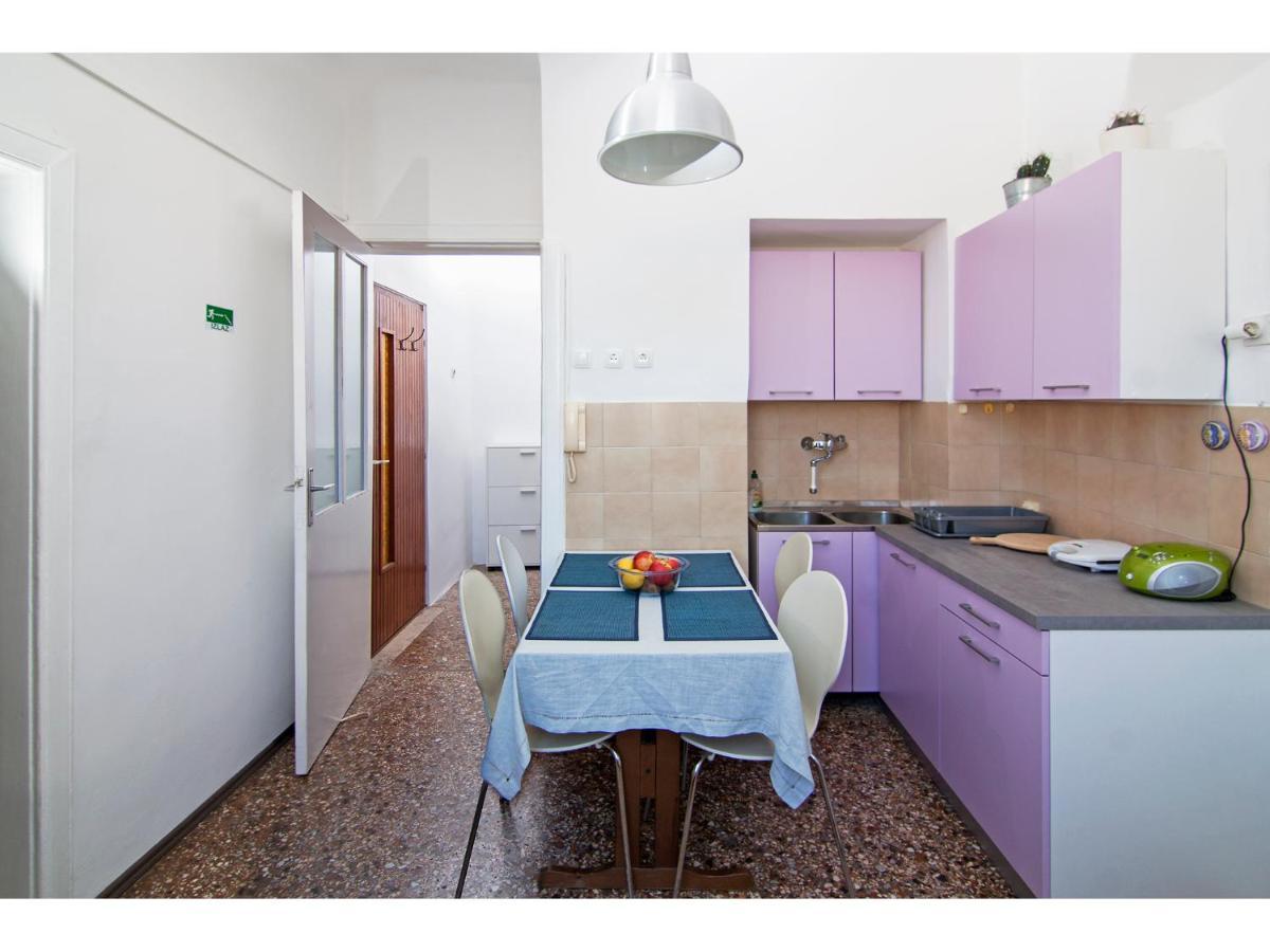 Apartment In Centre With Huge Terace Πούλα Εξωτερικό φωτογραφία