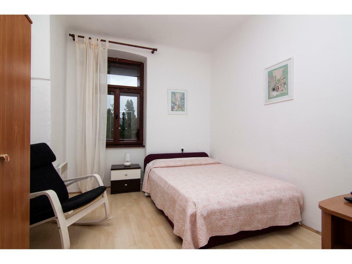 Apartment In Centre With Huge Terace Πούλα Εξωτερικό φωτογραφία