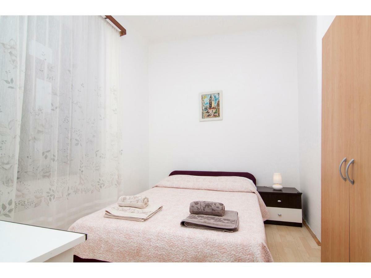 Apartment In Centre With Huge Terace Πούλα Εξωτερικό φωτογραφία
